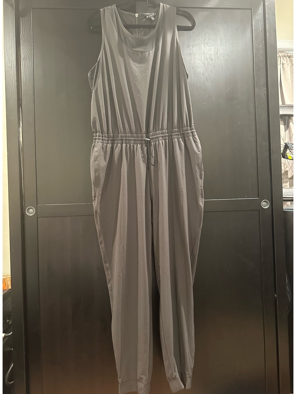 Athleta Sleeveless Gray Drawstring Waist Jumpsuit